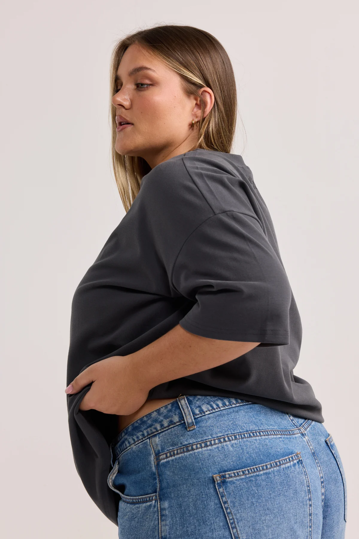 Charcoal Oversized Tee - Image 7