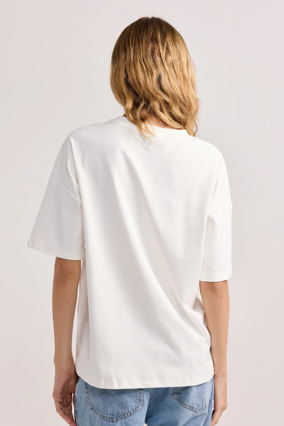 White Oversized Tee - Image 5
